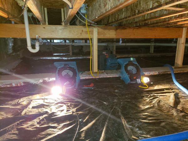 Crawlspace Water Removal in Destin